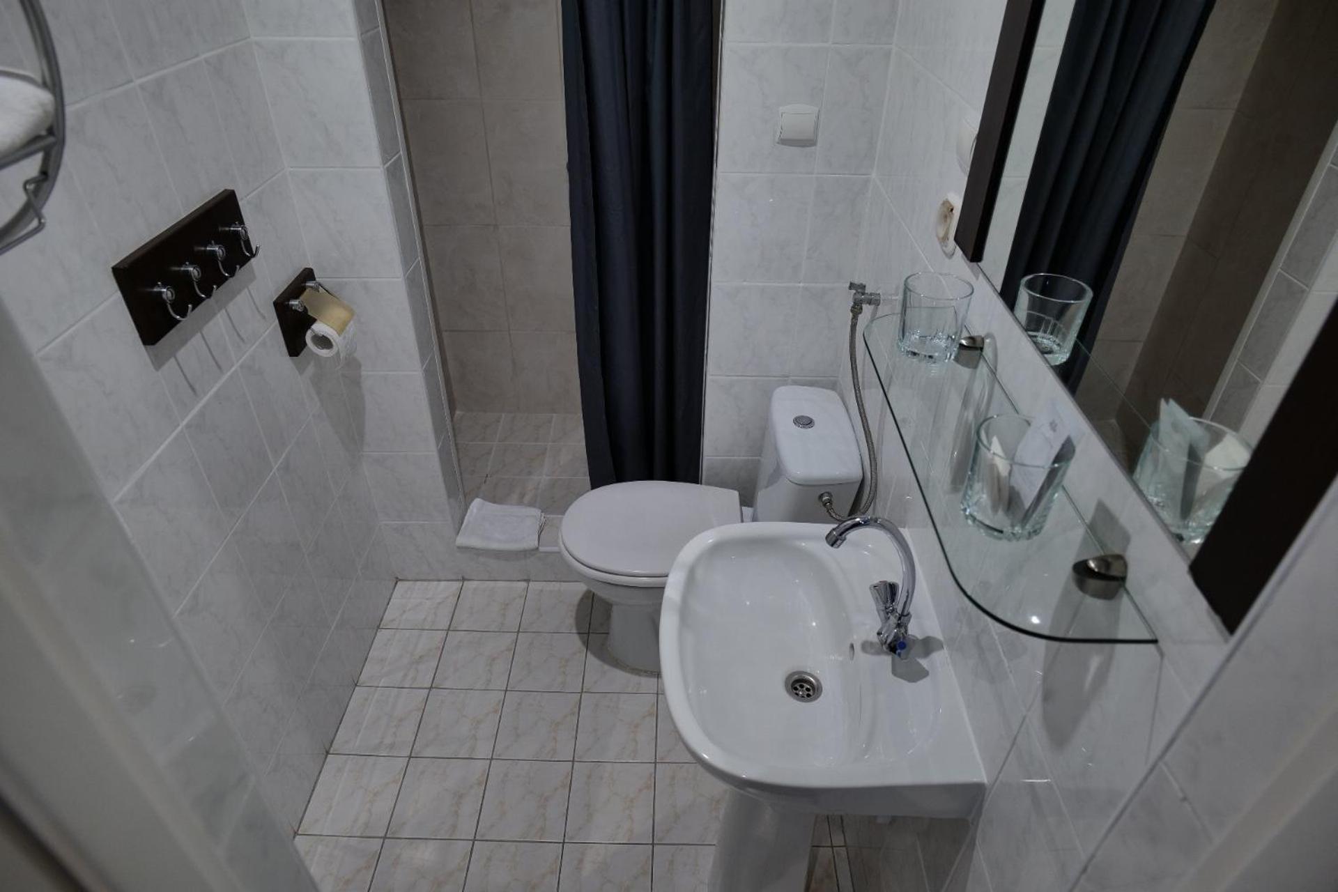 Azymut Hotel - Restauracja Andrespol Buitenkant foto